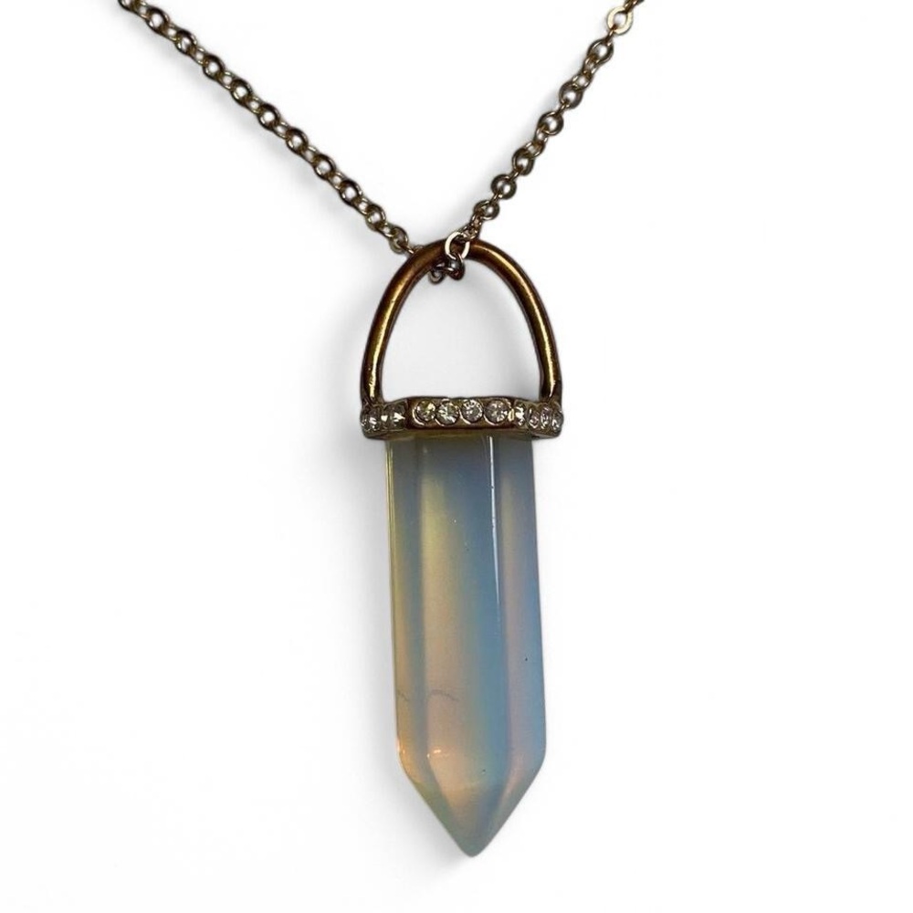 Rue21 Opal Crystal Pendant Necklace